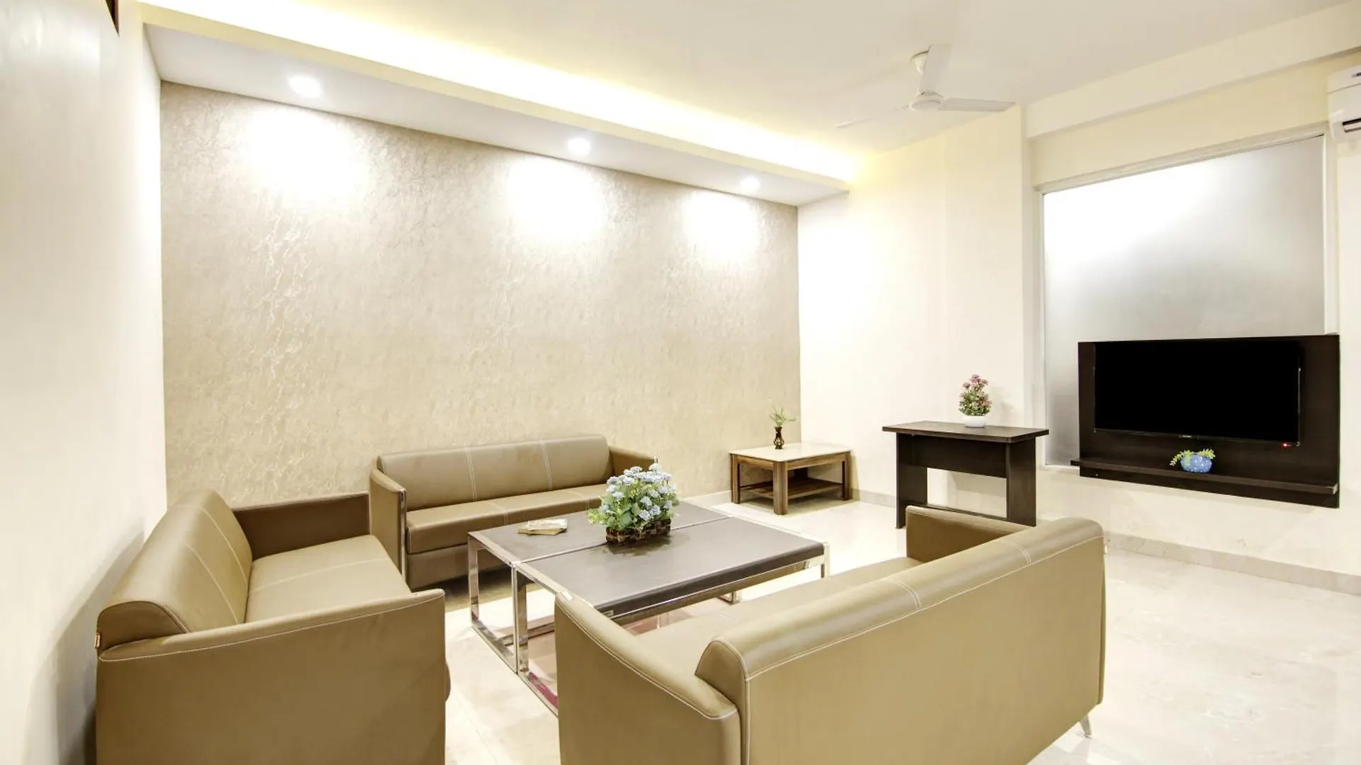 Limewood Stay 1Bhk Apartments Near Huda Metro And Fortis Hospital Gurgáon