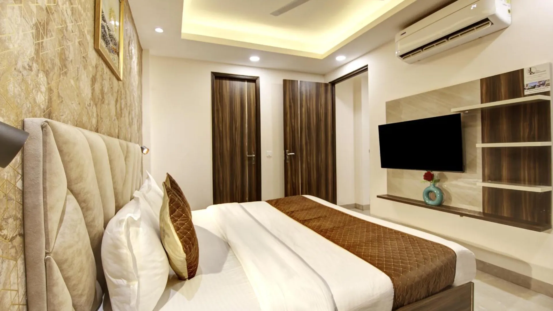 Limewood Stay 1Bhk Apartments Near Huda Metro And Fortis Hospital Gurgáon 0*,